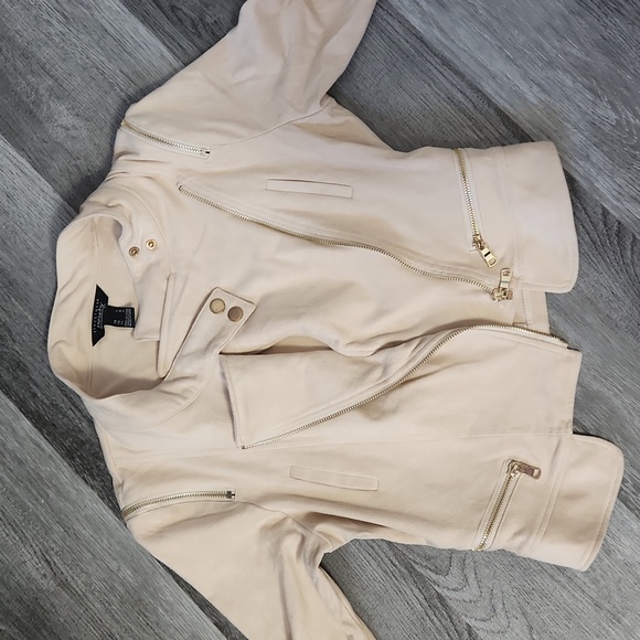 Little velvet jacket - Picture 2 of 2